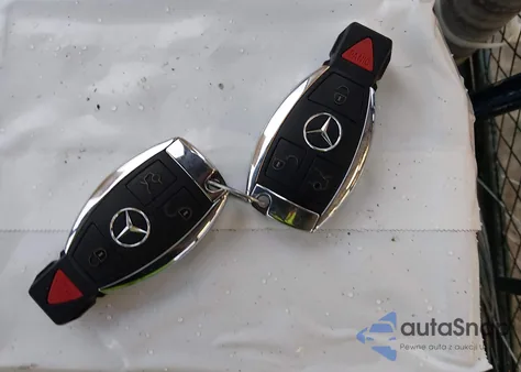 2014 Mercedes-Benz Slk 250 z USA, uszkodzony, nr VIN WDDPK4HA6EF082064